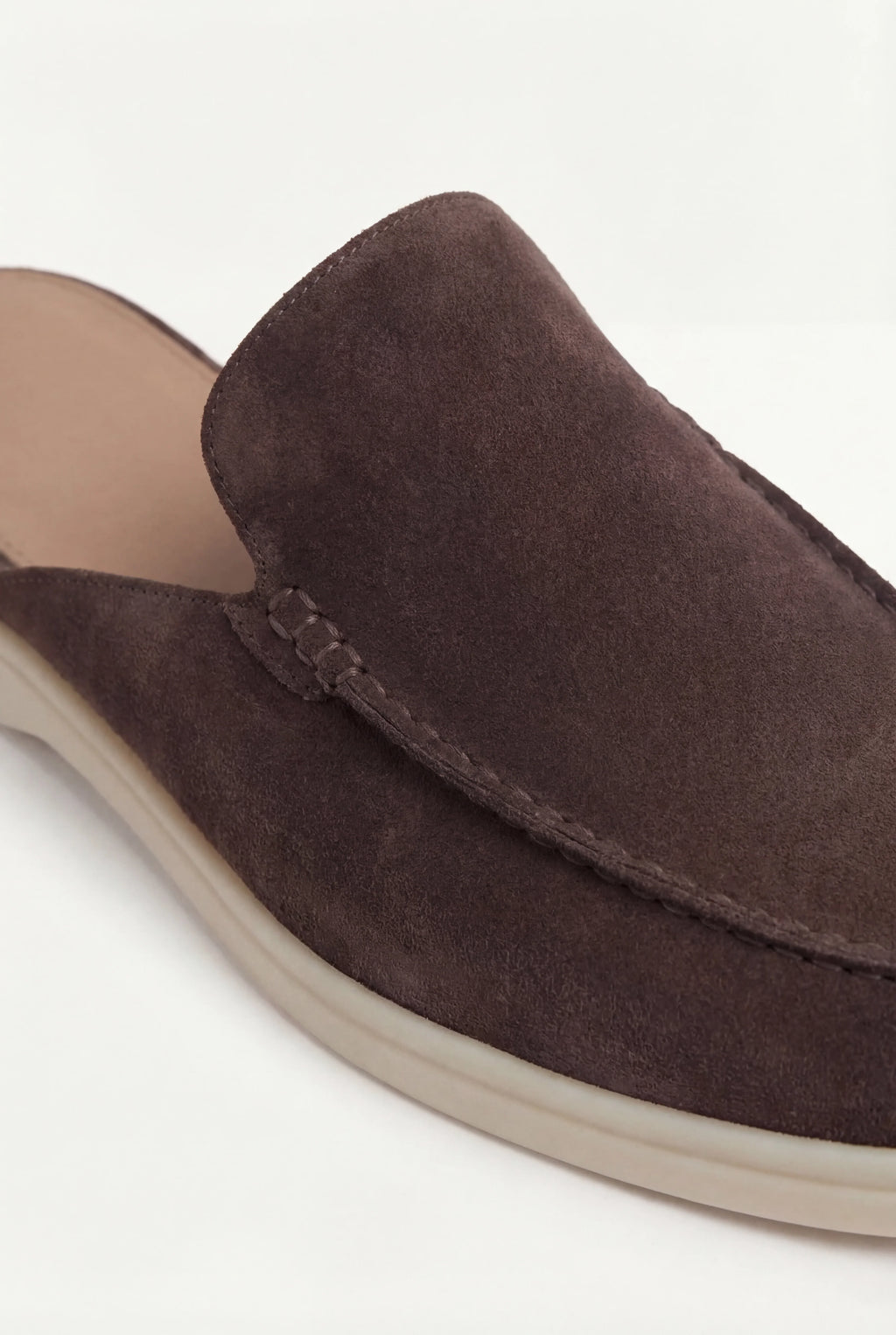 Brown Suède Yacht Mule