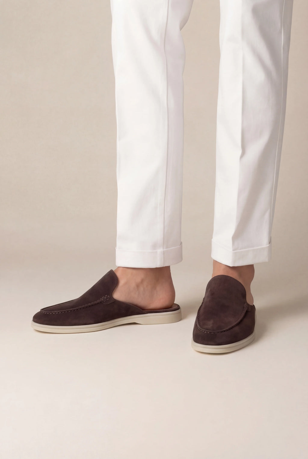 Brown Suède Yacht Mule