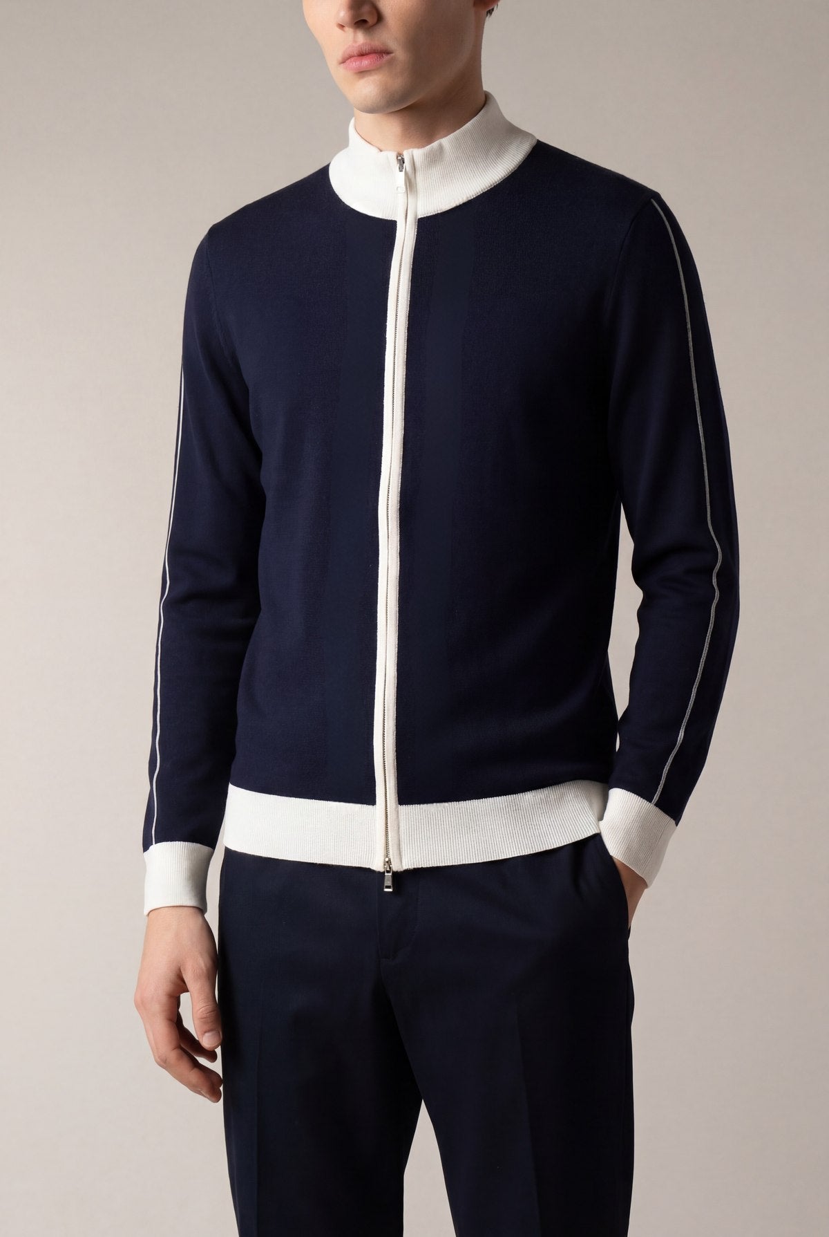 navy-santiono-cargidan 1