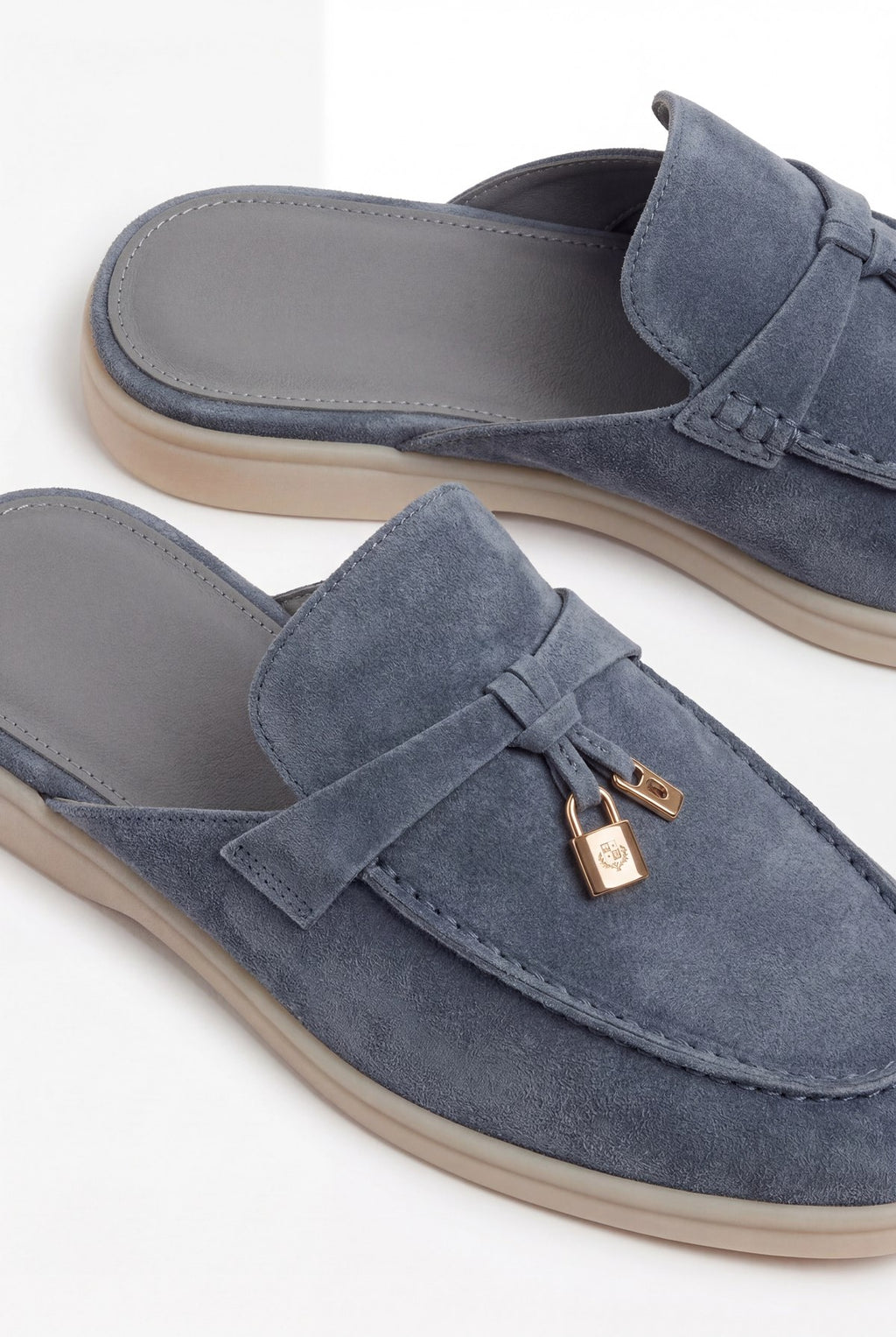 suede-blue-grey-explorer-mule 2